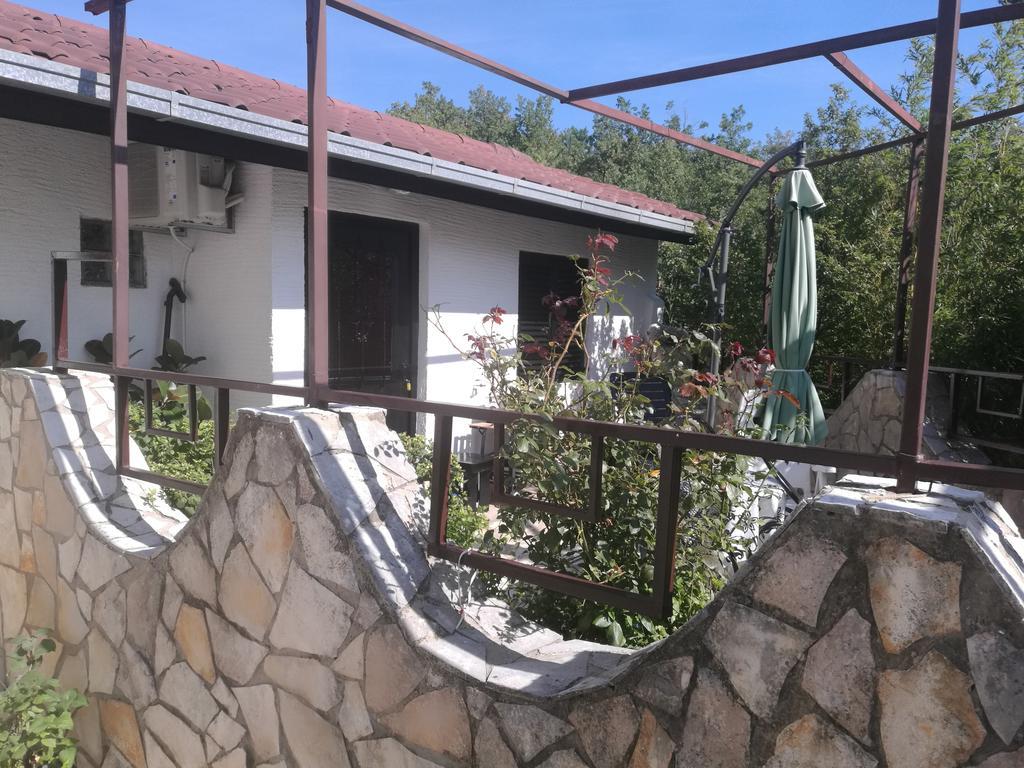 קריקווניצה Odvojak Apartments מראה חיצוני תמונה